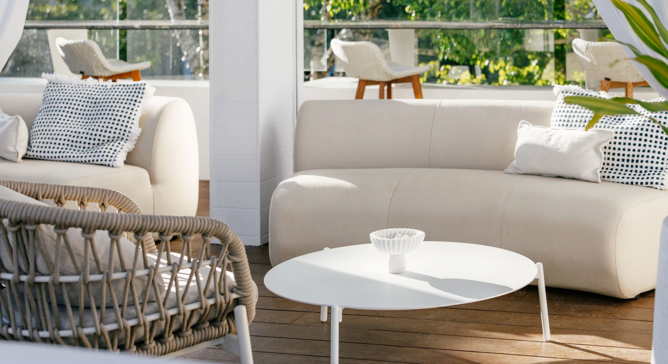 Elysium Cabanas Seats